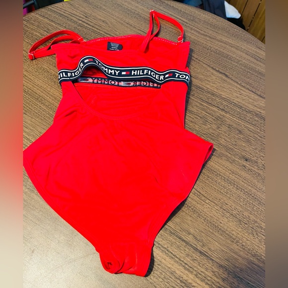 Tommy Hilfiger Bold Red One-Piece - Picture 2 of 4